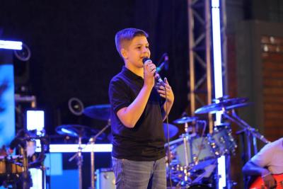 Primeira noite da grande final do IV Canta Cantu lota o Pavilhão da Paróquia Sant'Ana e emociona Laranjeiras do Sul